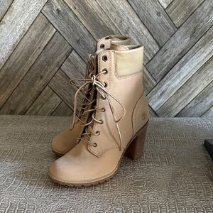Timberland Women's Beige Lace-Up Heeled Boots